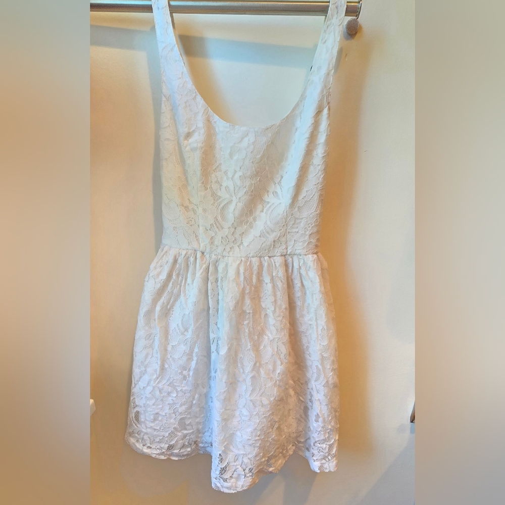 Hollister White Sleeveless A-Line Mini Dress